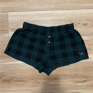 PINK Victoria's Secret Vintage Green and Black Plaid Pajama Shorts